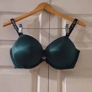 Victoria secret bra 36 DD